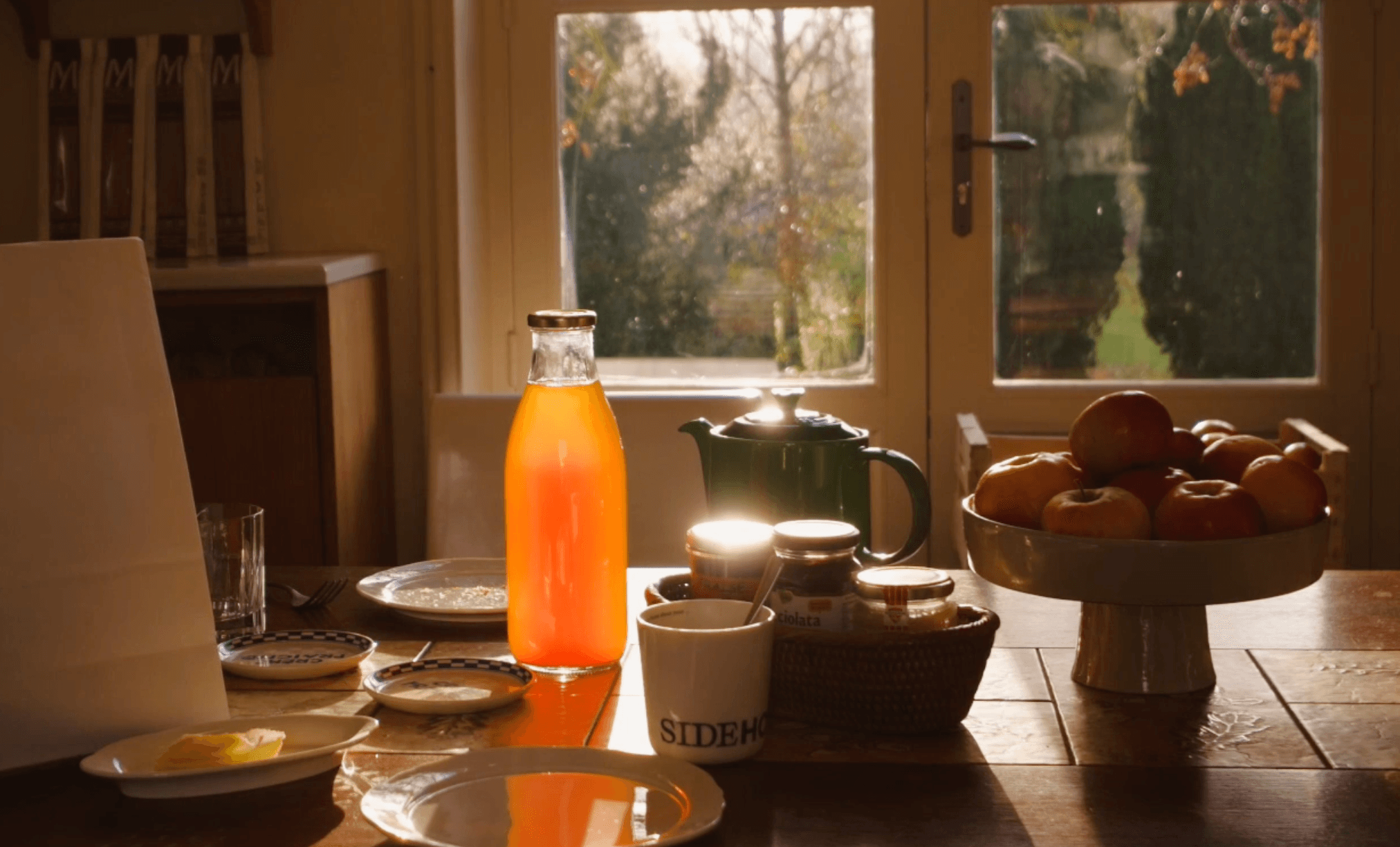 BREAKFAST IS SERVED!